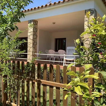 Maria, Terrace & Pool סנט מרטי ד'אמפורייס