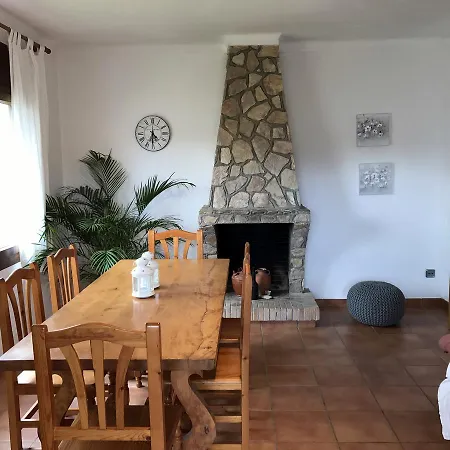 Maria, Terrace & Pool Holiday home *